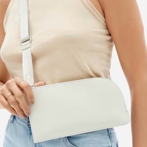 Everlane Leather Sling in Bone